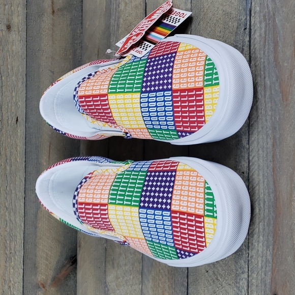Vans Classic Slip On Pride Multi/True White Skate Casual Sneakers - Picture 5 of 8